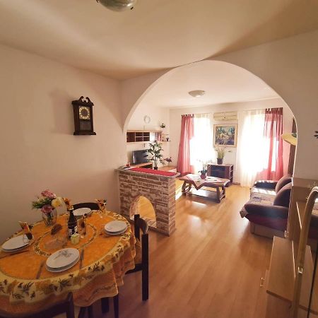 Sea And Sun Kantrida Apartment Рийека Екстериор снимка