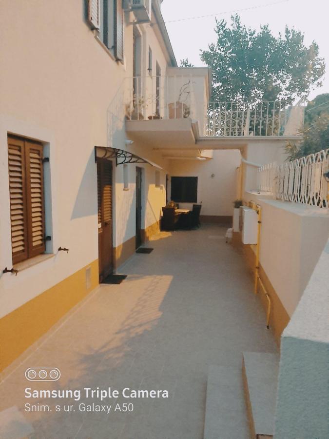 Sea And Sun Kantrida Apartment Рийека Екстериор снимка