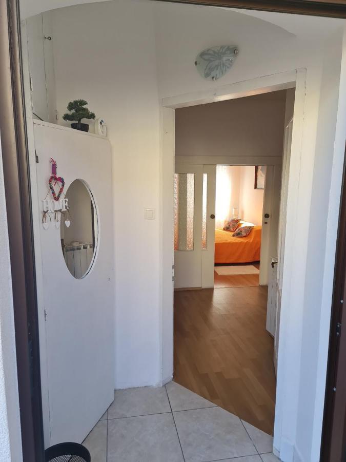 Sea And Sun Kantrida Apartment Рийека Екстериор снимка